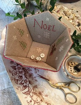 SNPR - Noel Sewing Basket