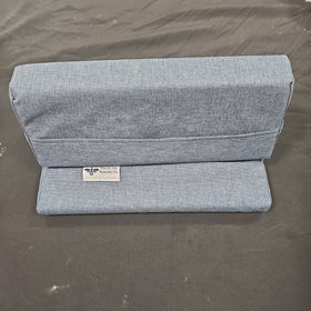 BMB - Stitchy Stand