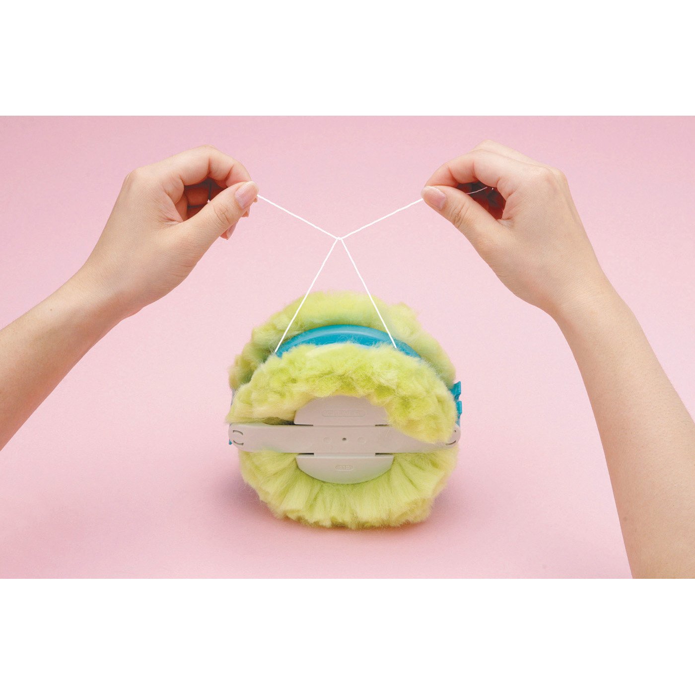 CLV - Pom-Pom Maker (Extra Large)