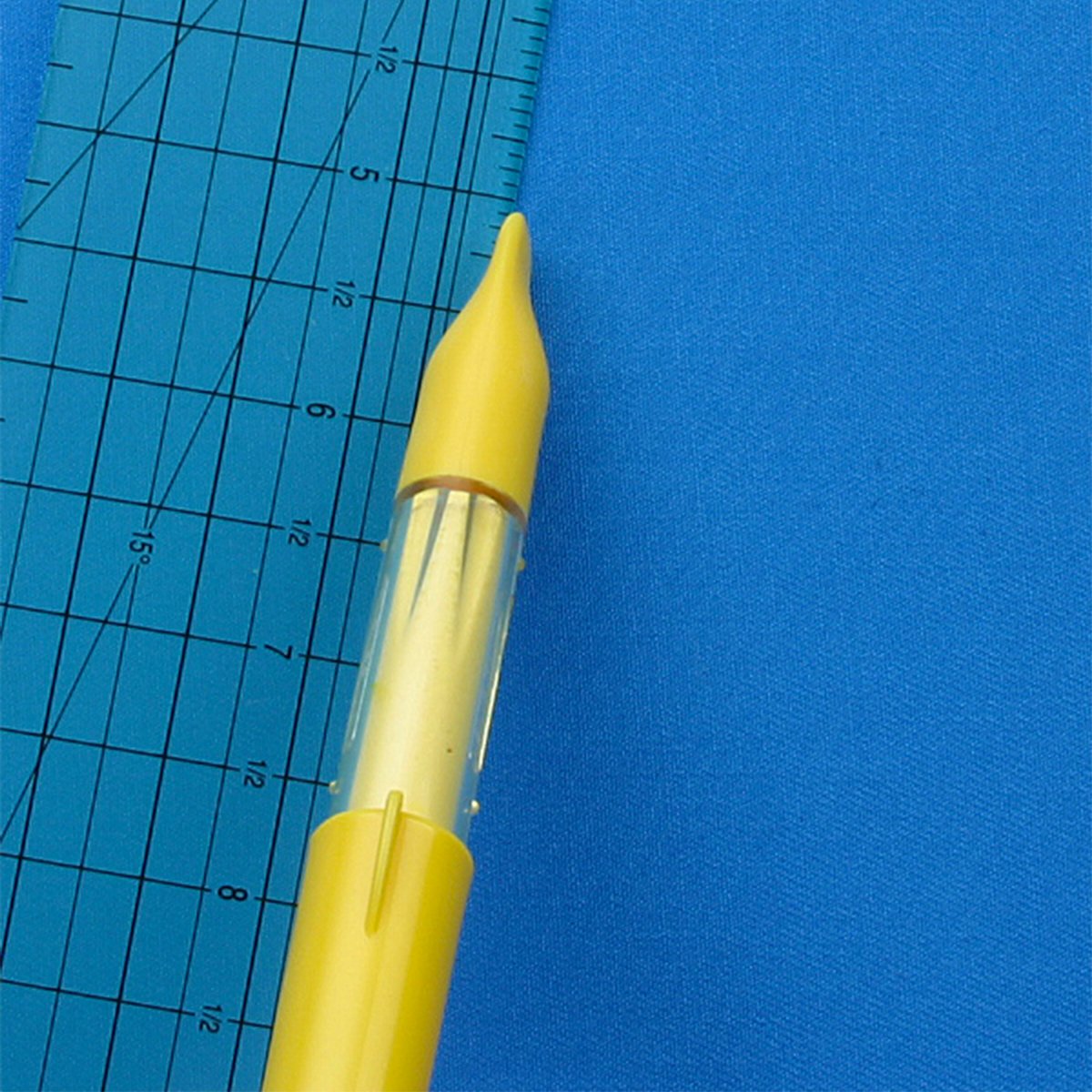 CLV - Chaco Liner Pen Style (Yellow)