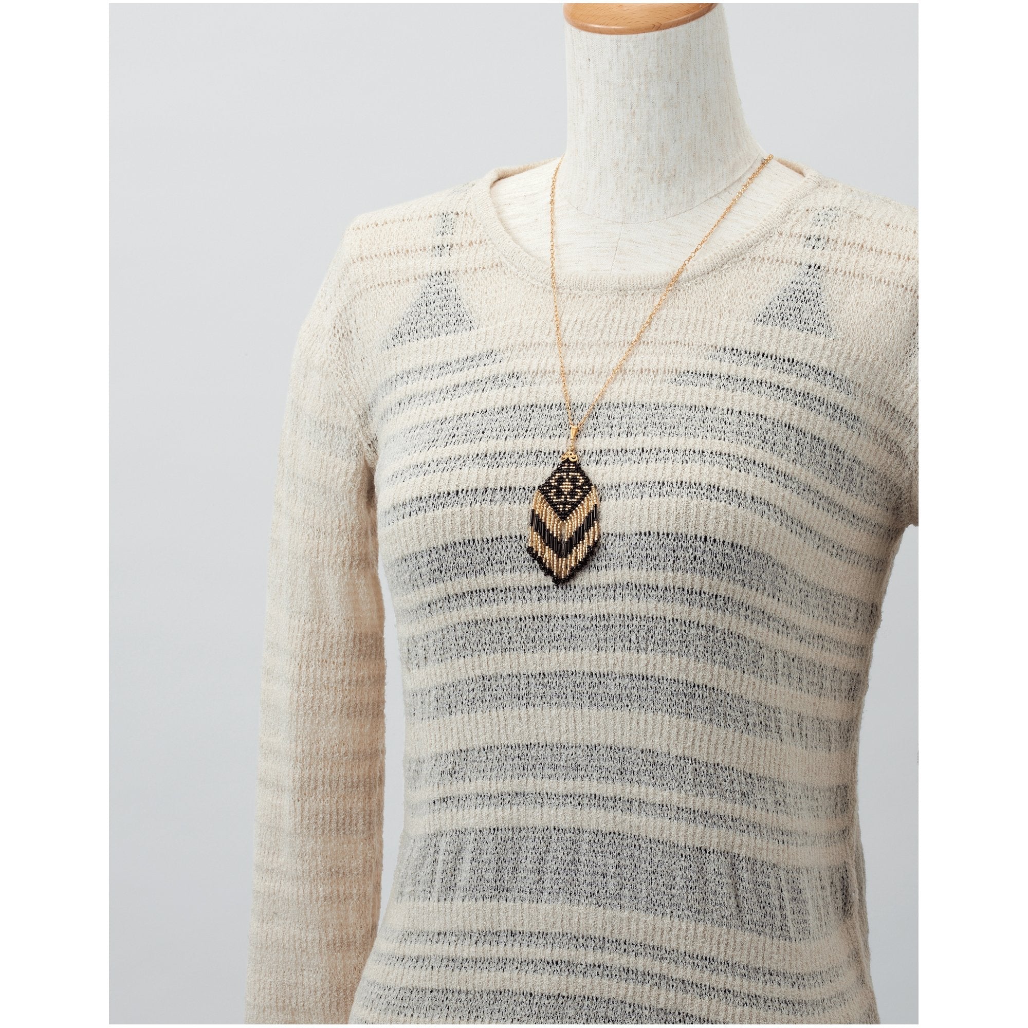 CLV - Beading Loom Kit Pendant Necklace