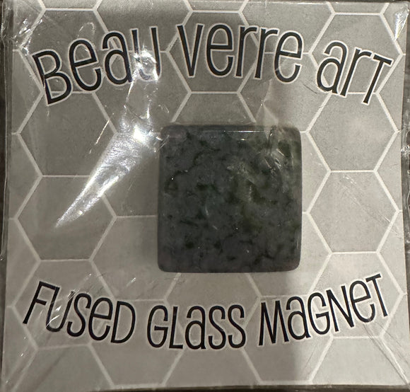 BVAR - Fused Glass Needle Minder - 25-004