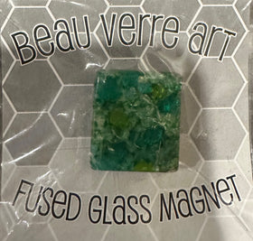 BVAR - Fused Glass Needle Minder - 25-001