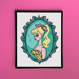 SPCL - Fluff - Cameo Doll: Brunette - Cross Stitch Kit