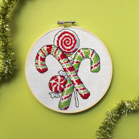SPCL - Mary Engelbreit - Candy Canes - Cross Stitch Kit