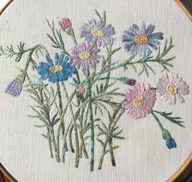 RWED - DGD1 - Gentle Daisies