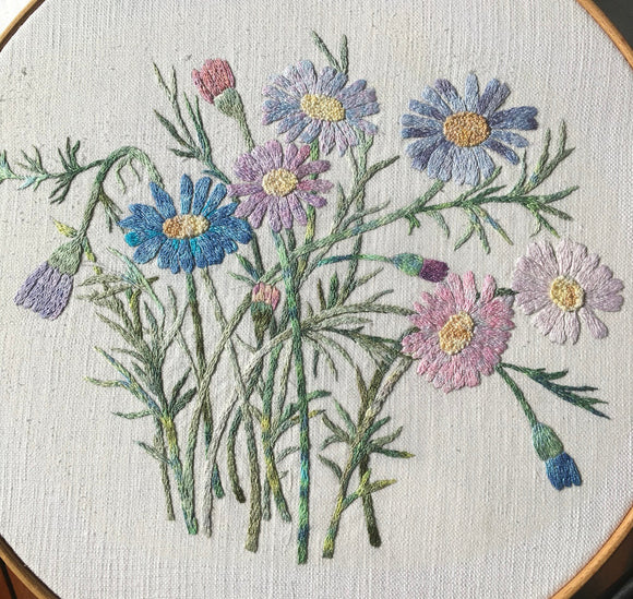 RWED - DGD1 - Gentle Daisies