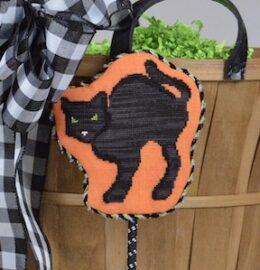 PBD- Arched Black Cat