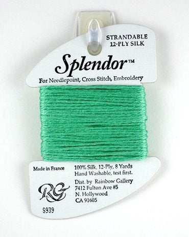 RBGL - Splendor - S-0939 - Pale Green