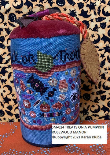 RWM - Treats On A Pumpkin - SM-024