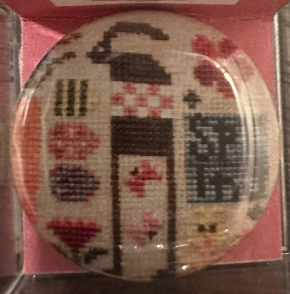 STDT - Needle Minder -001