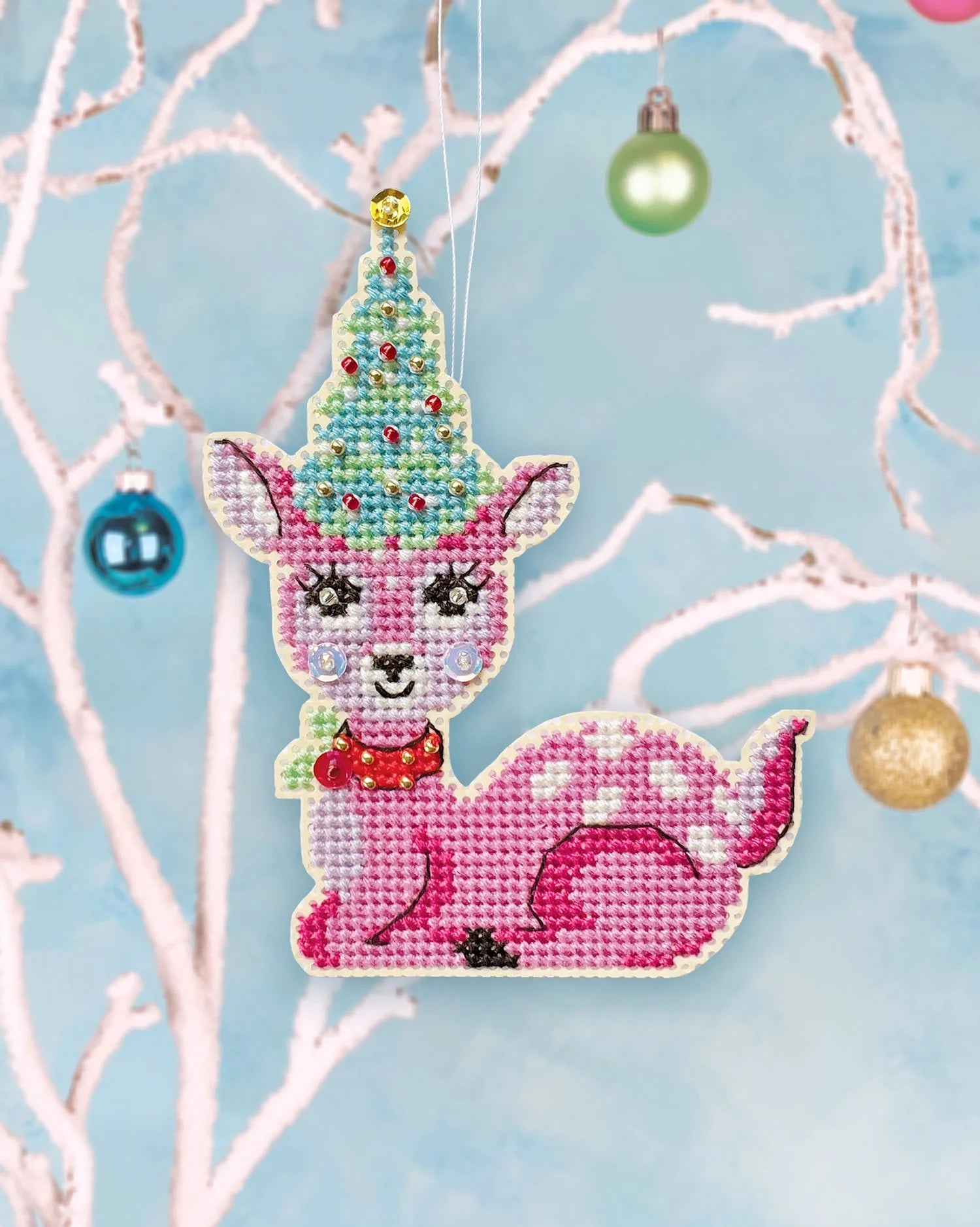 SATS - Christmas Fawn - Kit