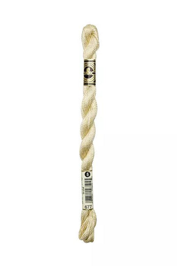 DMC - Perle #08 - 0677 - Very Light Old Gold