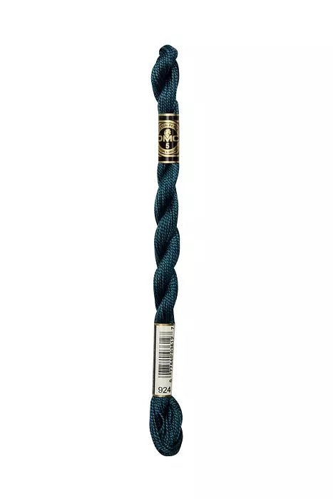 DMC - Perle #08 - 0924 - Very Dark Grey Green