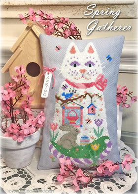 TCC - Seasonal Cats #4 Spring Gatherer