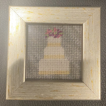PS - Self-Finishing Needlepoint - 22-52 - Wedding Cake