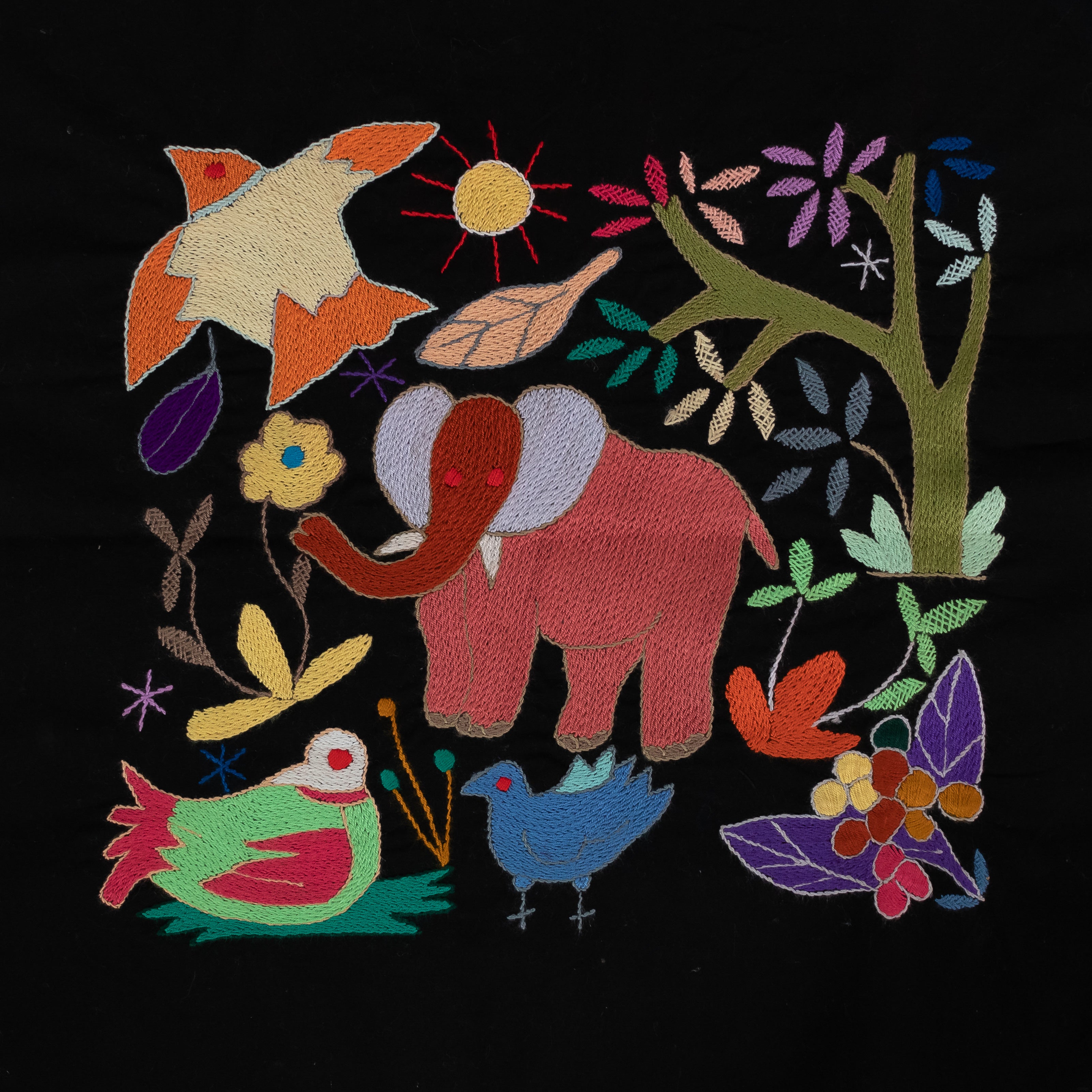 ME - Mapula Embroidered Block - 19*19 - 8055 | Global Artisans Ltd