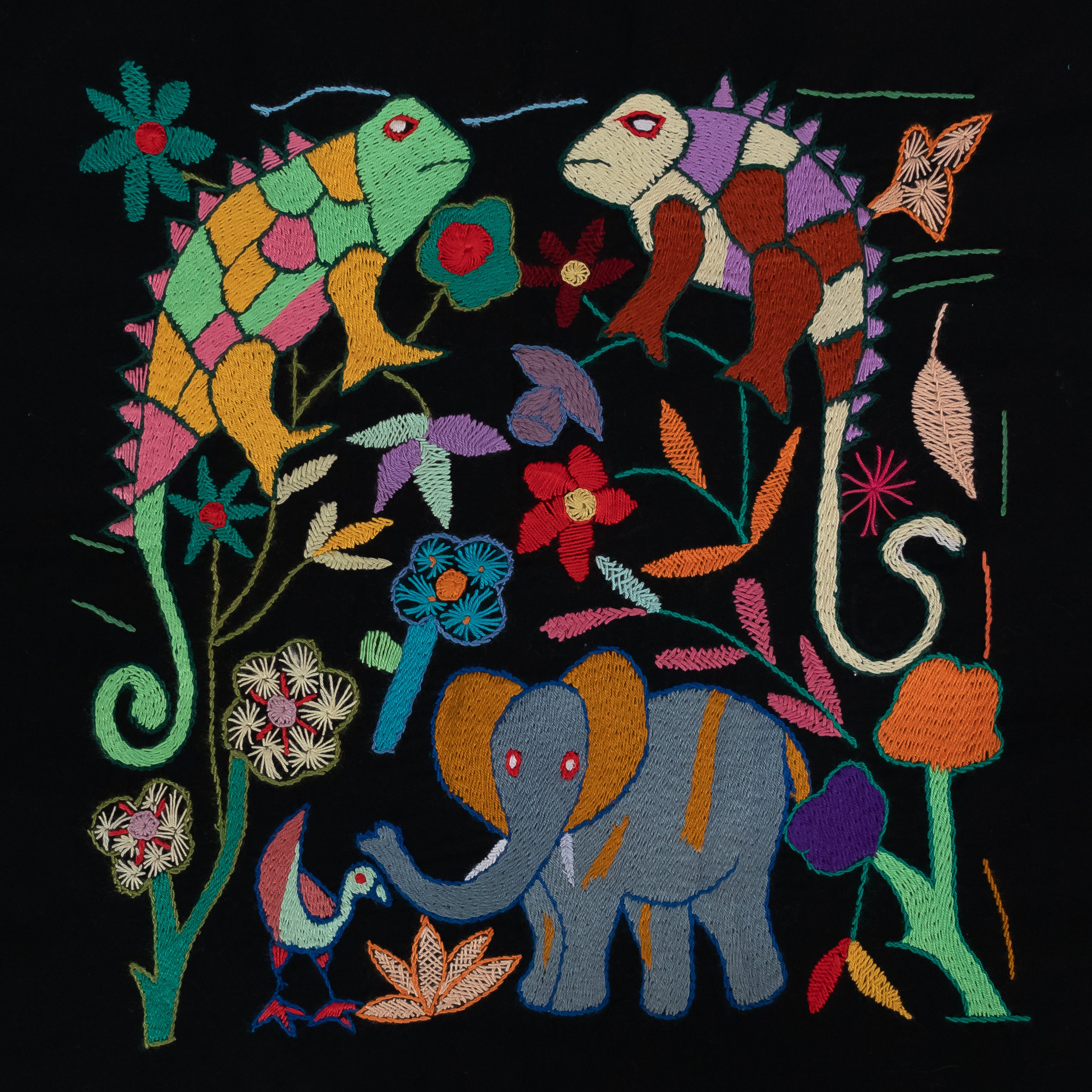 ME - Mapula Embroidered Block - 19*19 - 8083