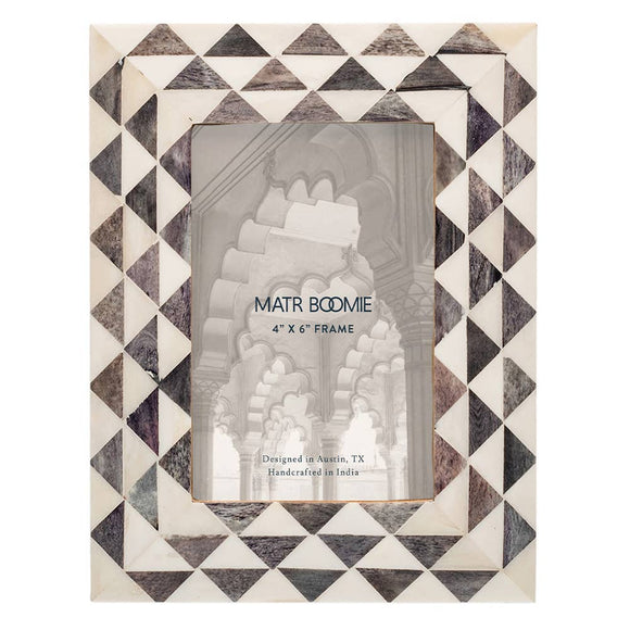 MBFT - Varuna 4x6 Gray & White Picture Frame - Carved Bone