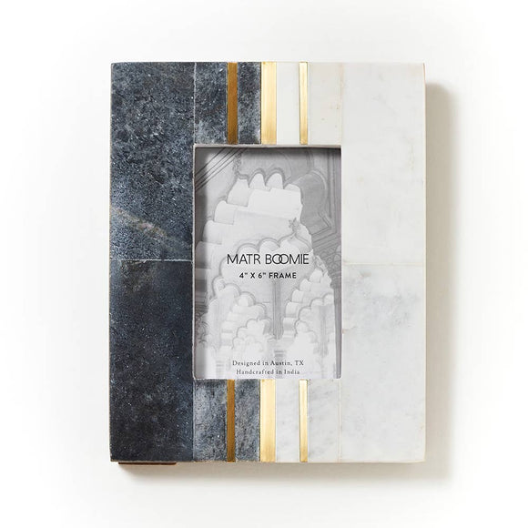 MBFT - Sammita 4x6 Black & White Picture Frame - Hand Carved Marble